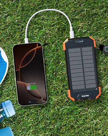 Solar Power Bank 20000mAh Built In Cables Wireless Charger
