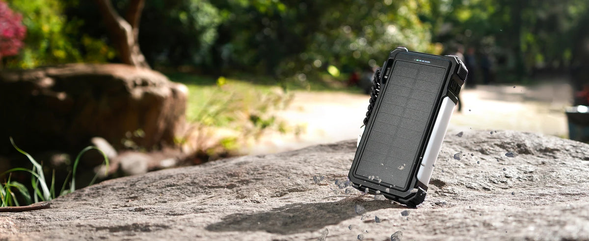 Solar Power Bank 20000mAh Built In Cables Wireless Charger