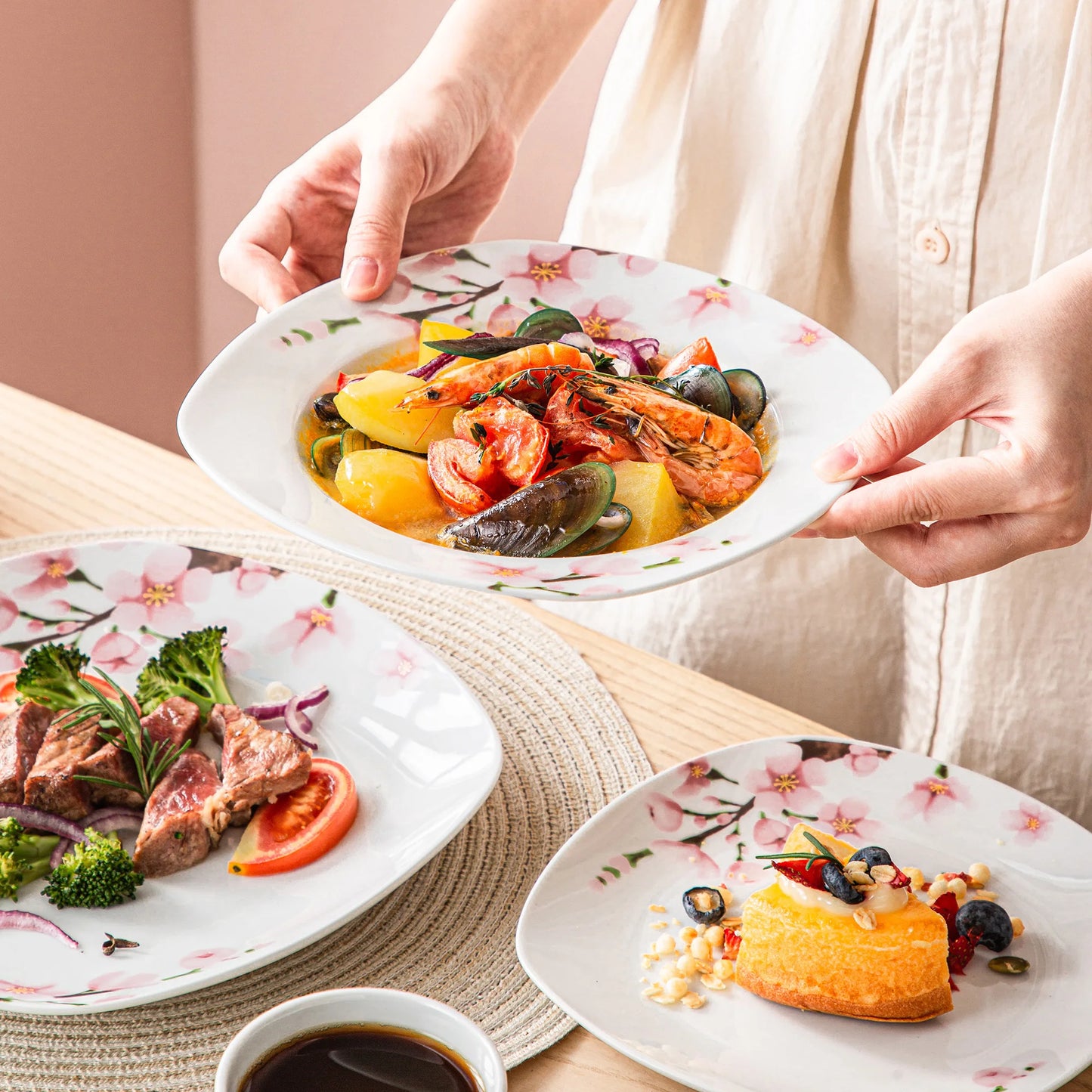 Veweet Annie Porcelain Dinnerware Set For 12 Place Settings