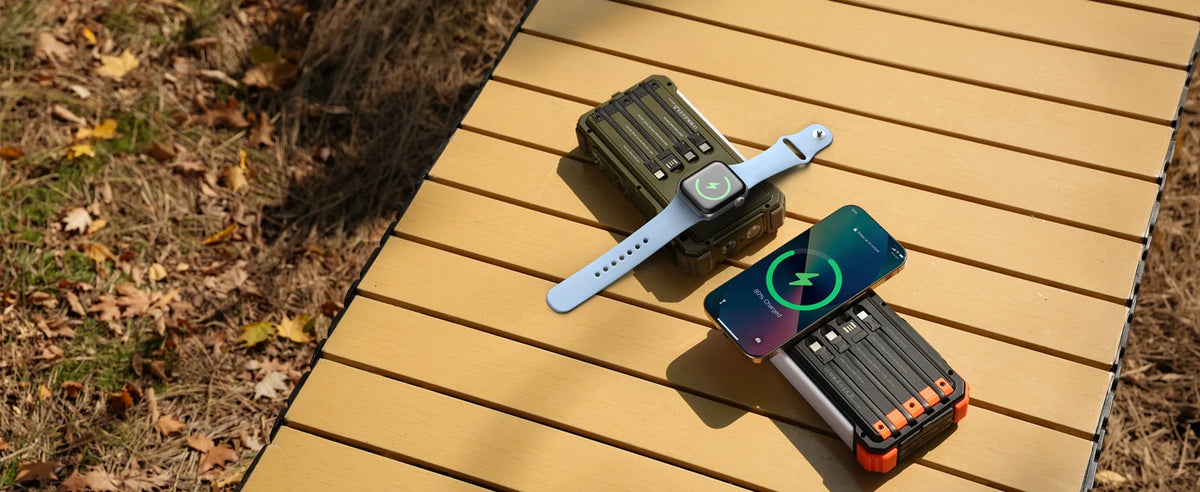 Solar Power Bank 20000mAh Built In Cables Wireless Charger
