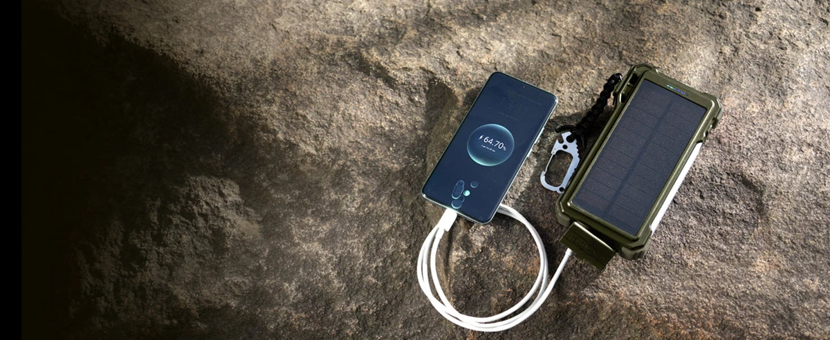 Solar Power Bank 20000mAh Built In Cables Wireless Charger